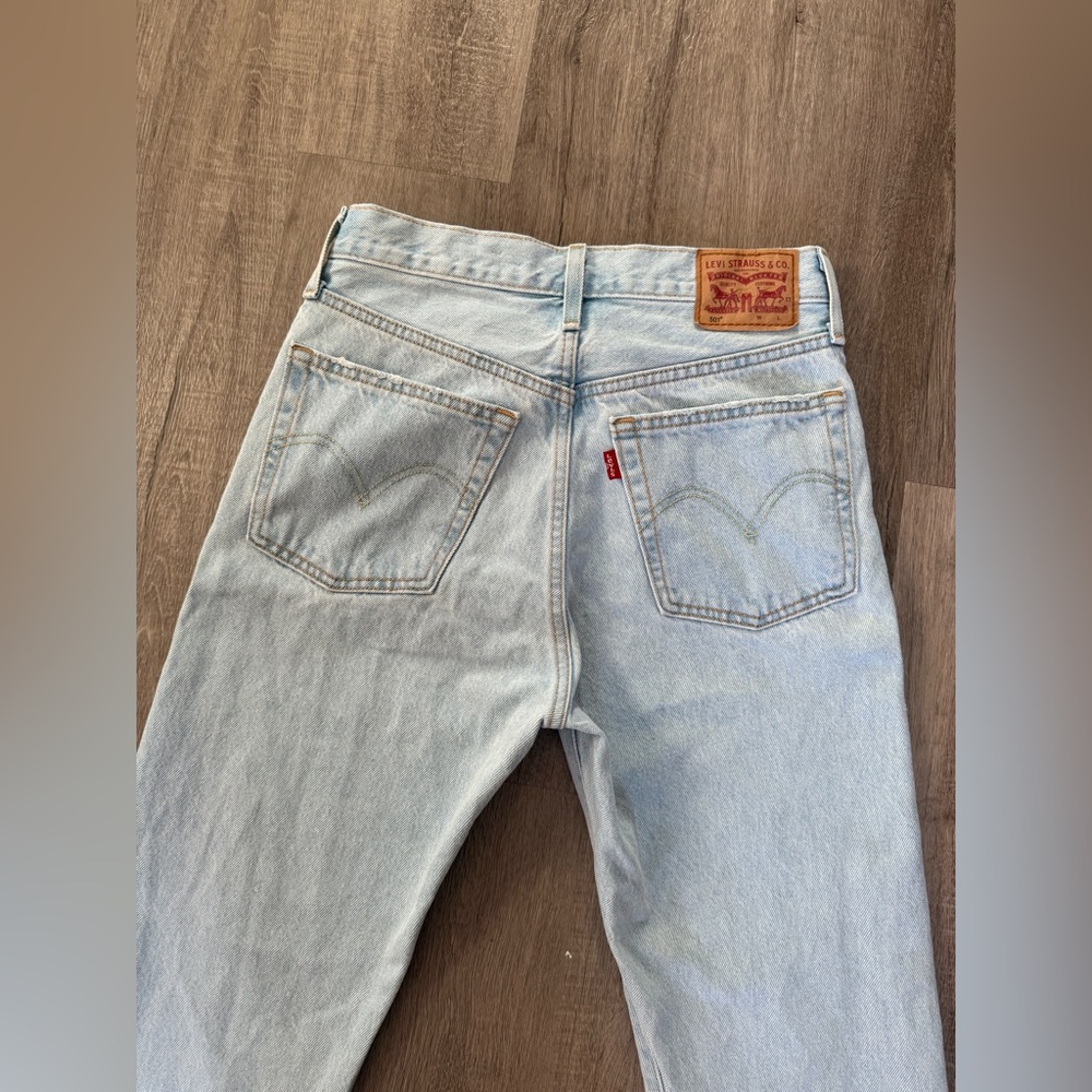 Light Blue Levi’s Straight Leg 501
